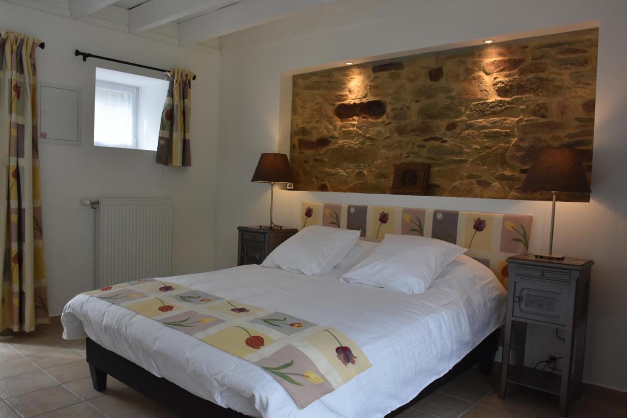 Bed and Breakfast Domaine Des Fougeres Guimaec Exterior foto
